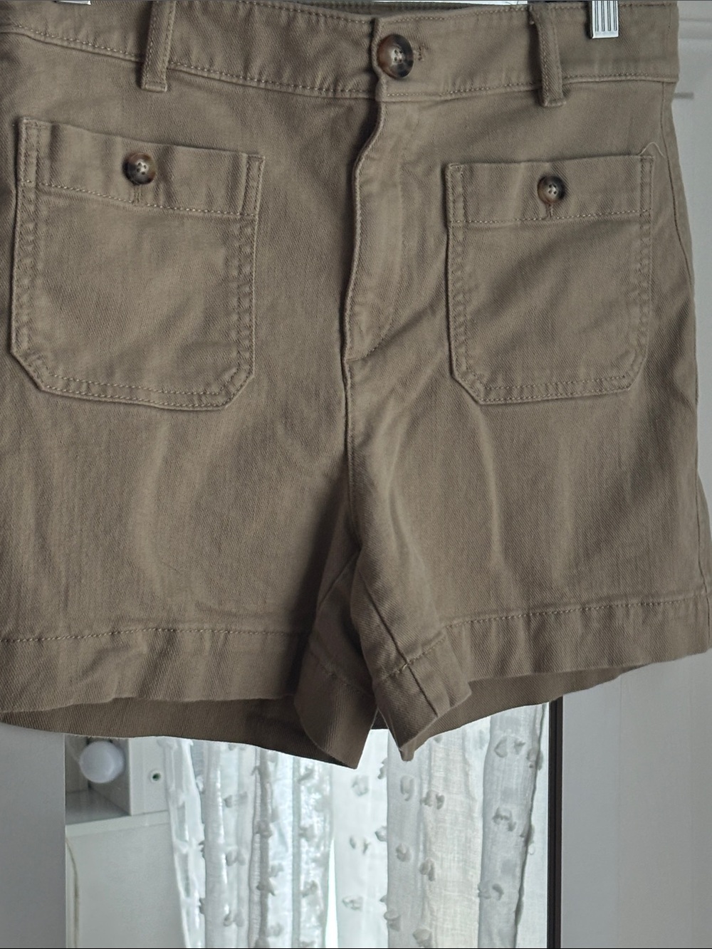 LOFT Women's Palmer Twill Shorts in khaki